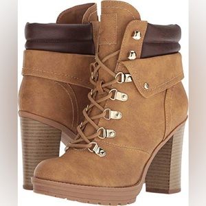 *New* GUESS Women's Genja Camel/Cafe block heel combat boots size 8.5